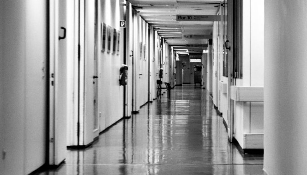 claudiawollesen-hospital-921034