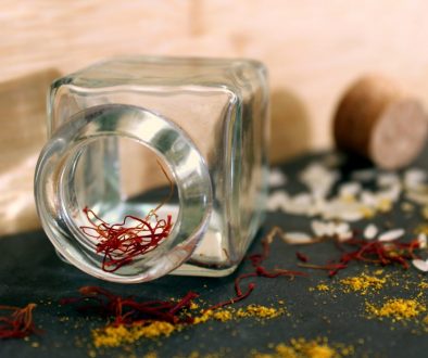lolame-saffron-3082635